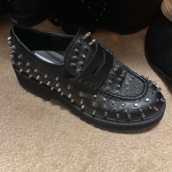 Steve Madden spiked boots. - Picture 2 of 2